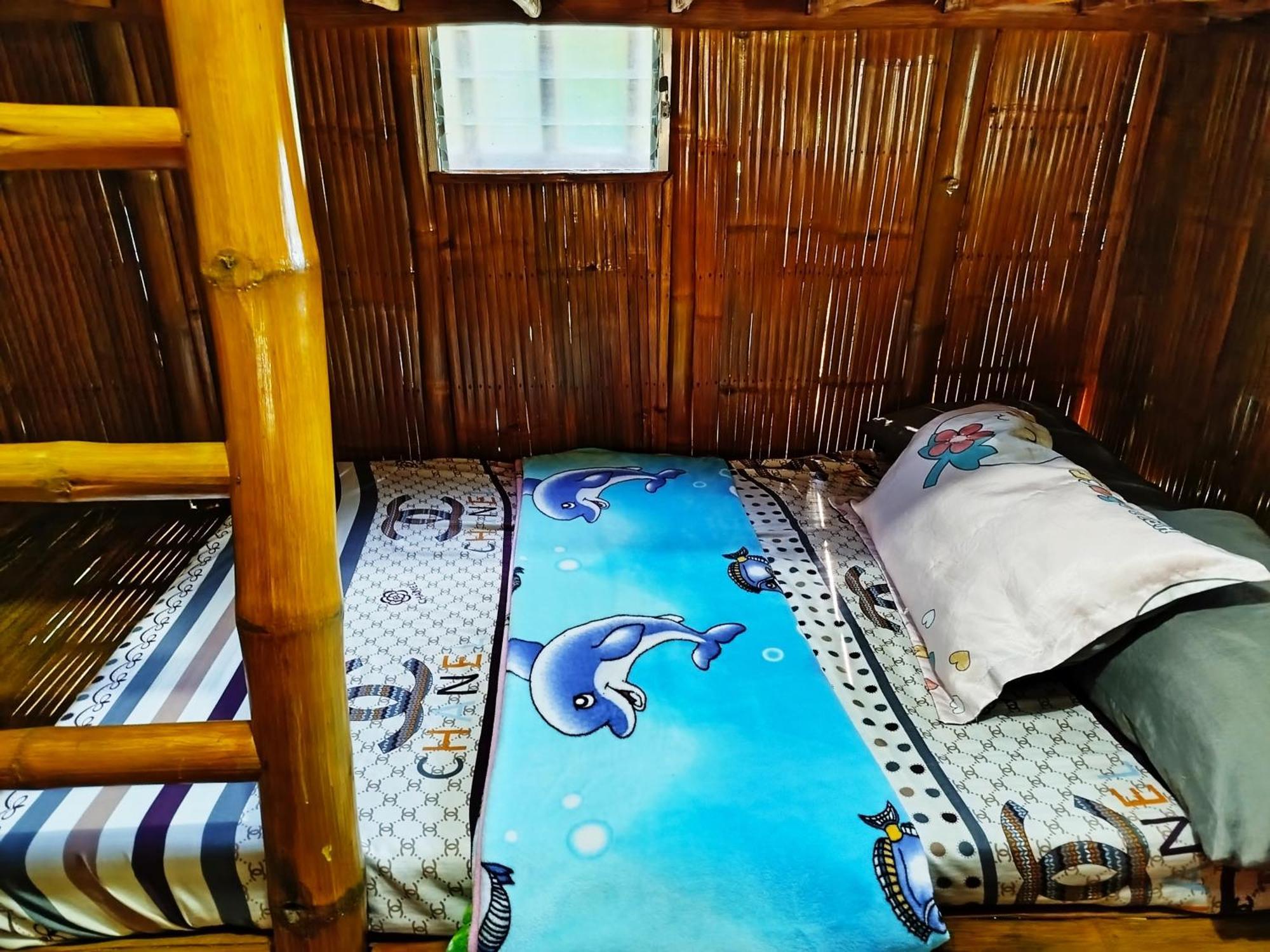 Rea'S Bamboo Resort Gabaldon Quarto foto