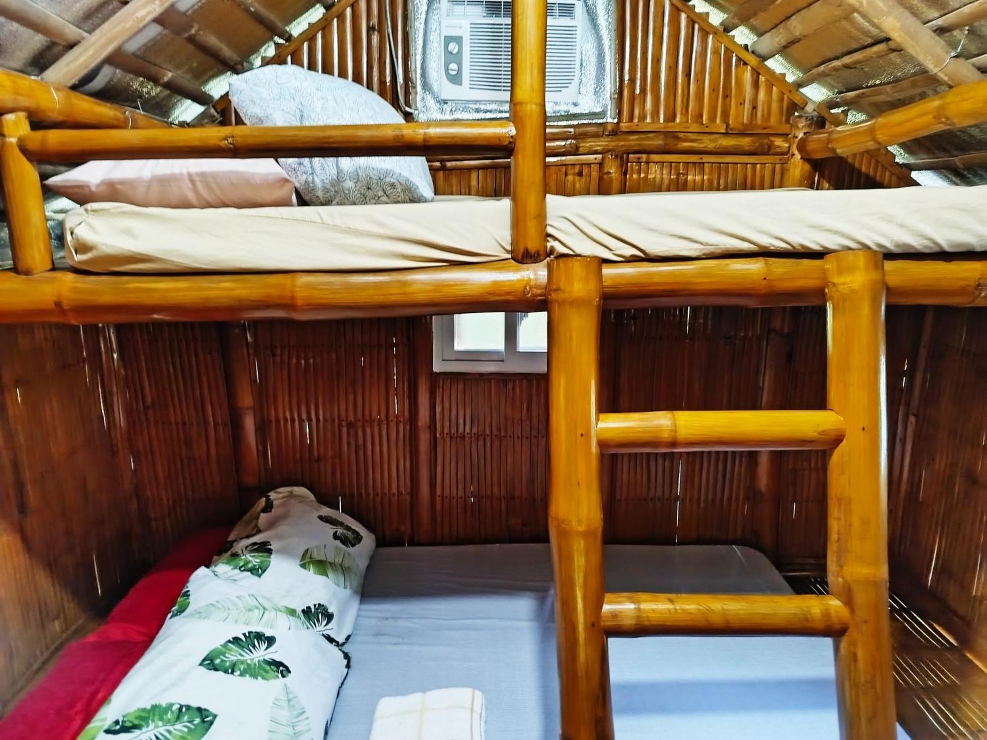 Rea'S Bamboo Resort Gabaldon Quarto foto